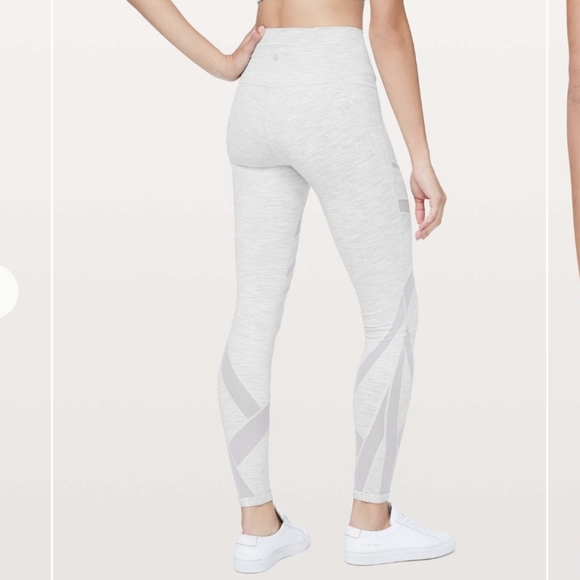 Lululemon Wunder Under HR Tight *Mesh 28" - Picture 3 of 4
